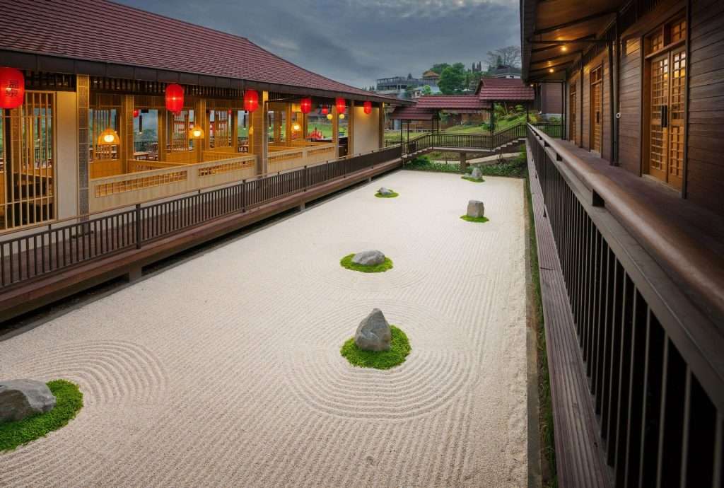 The Onsen Hot Spring Resort Batu - Hotel dengan pemandangan alam di Malang