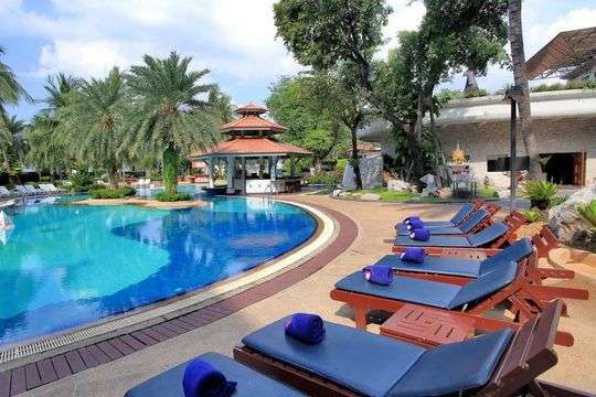 Cholchan Pattaya Beach Resort