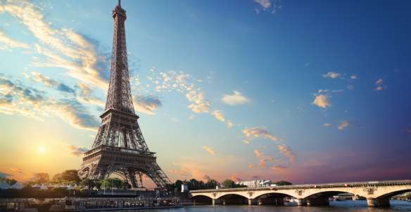 Jelajahi Keindahan Paris Lewat Seine River, Indah dan Tak Terlupakan!, Xperience Team