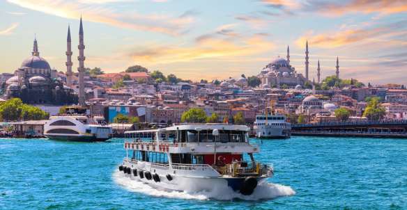 Bosphorus Cruise, Menyusuri Selat yang Menghubungkan Dua Benua, Xperience Team
