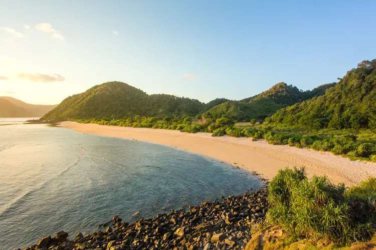 Destinasi Backpacker di Indonesia Terbaik 2026: Jelajahi Nusantara dengan Budget Hemat, Waktu baca 2 menit