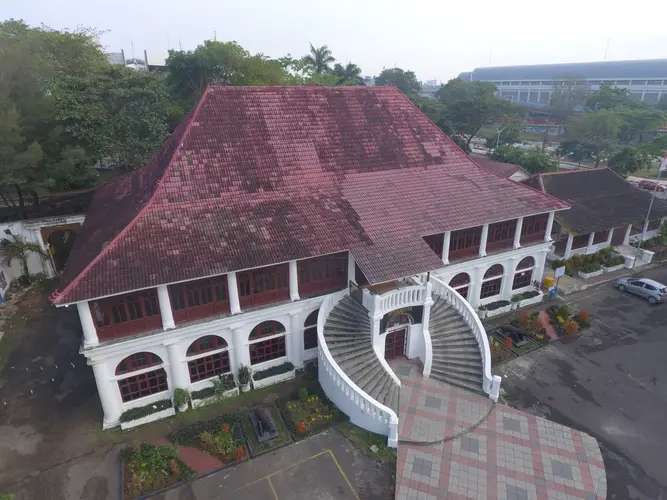 Snapshot Budaya: Rumah Adat Palembang dalam Sekilas, Mas Bellboy