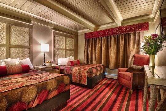 เวสต์มาร์คอินน์ สแคกเวย์ (Holland America Skagway Inn)