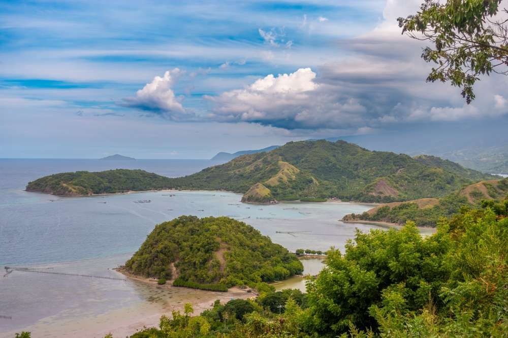 Davao Tourist Spots Itinerary: Top Attractions Guide
, Global Traveller