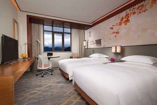 Hilton Garden Inn Shangri-La