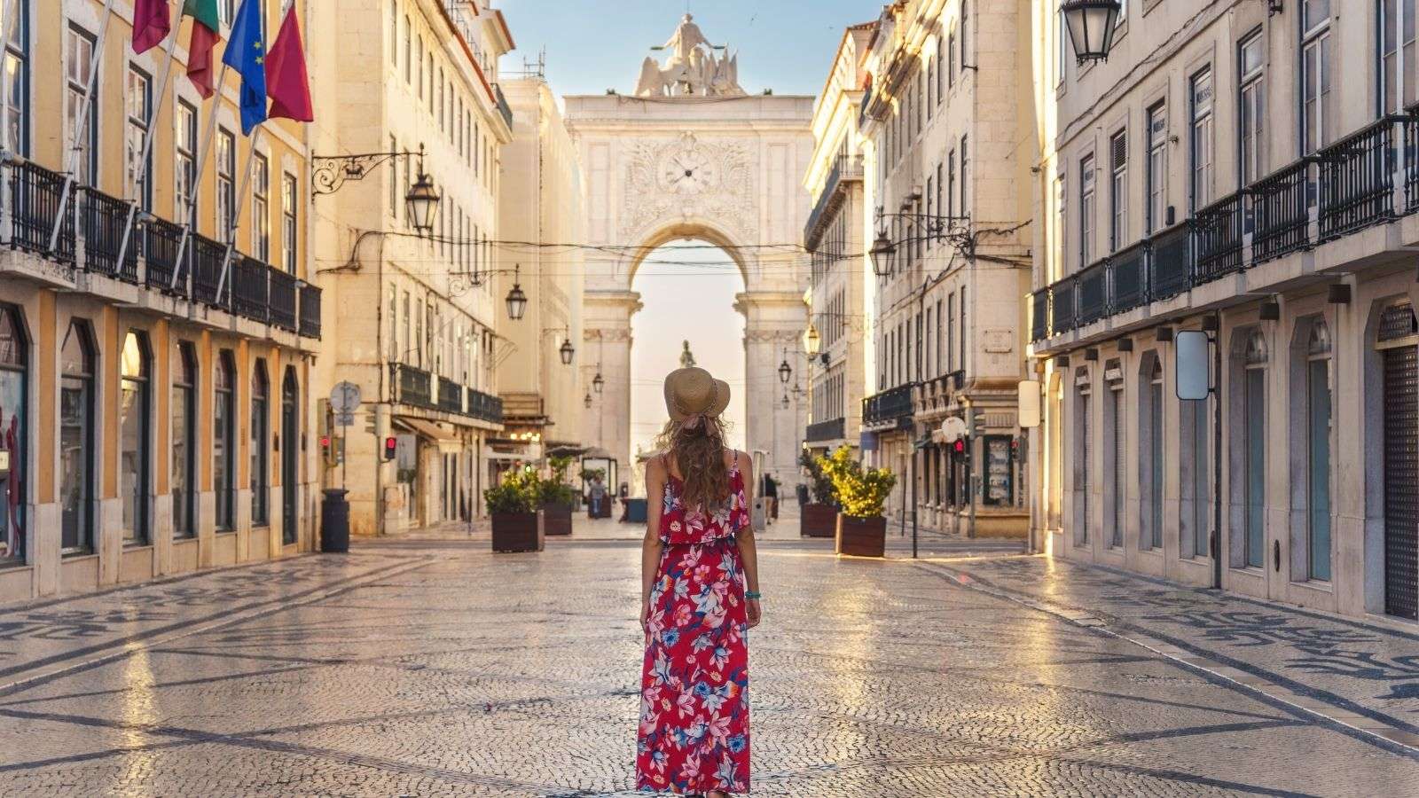 How to Plan a Road Trip in Europe in 2026: Routes, Costs, and Driving Tips, Traveloka Team