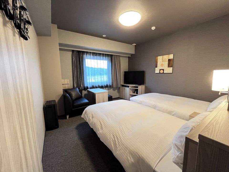 โรงแรมรูทอินน์ คุวานะ (Hotel Route Inn Kuwana)