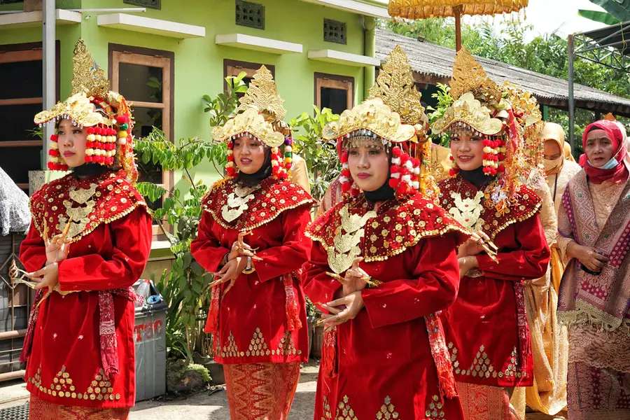 Snapshot Budaya: Pakaian Adat Rejang Lebong dalam Sekilas, Mas Bellboy