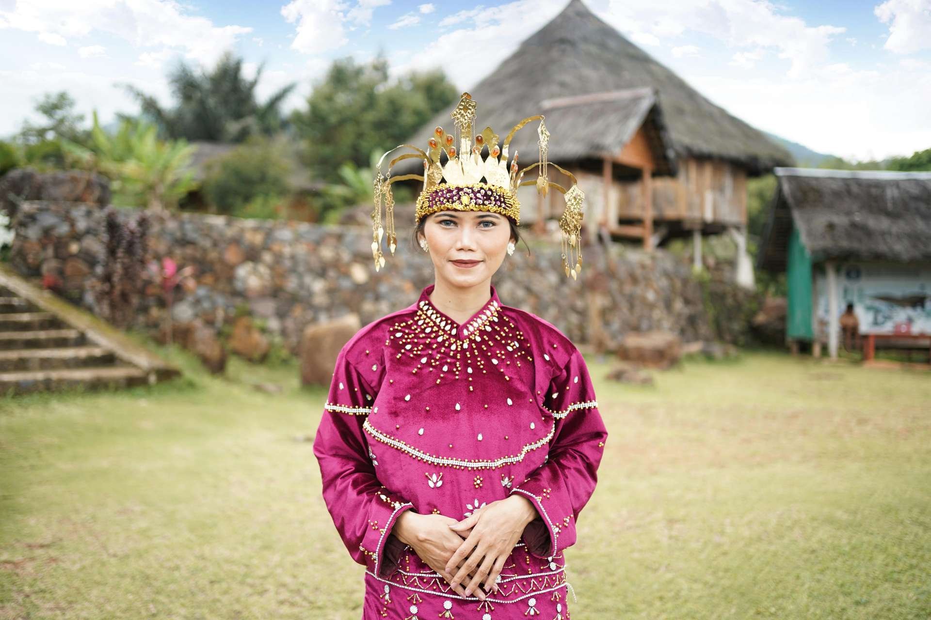 Snapshot Budaya: Pakaian Adat Maumere dalam Sekilas, Mas Bellboy