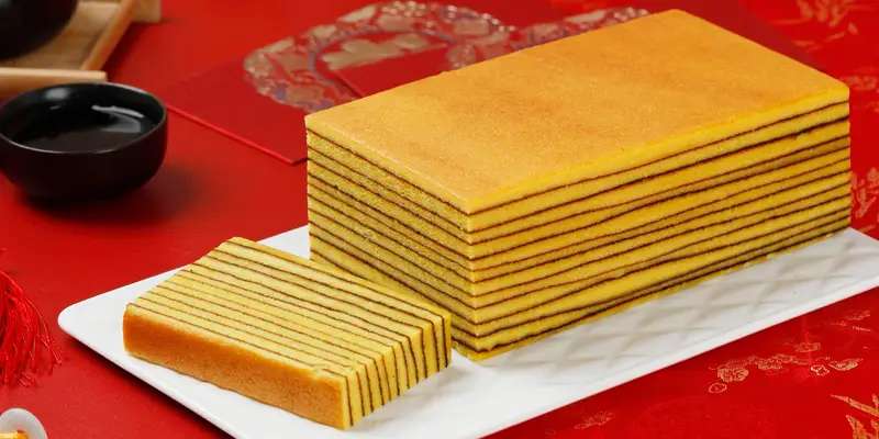 7 Kue Khas Banjarmasin yang Wajib Anda Coba Saat Berburu Kuliner Lokal, Mas Bellboy
