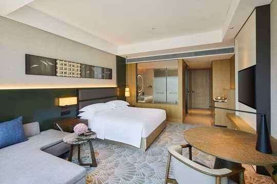 DoubleTree by Hilton Yaan