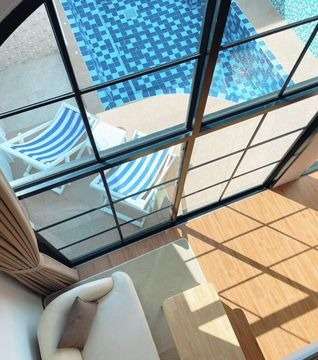 Alan Pool Villa Bangsaen