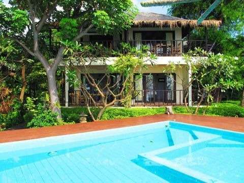 Tamarina Resort