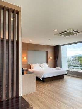 The One Hotel