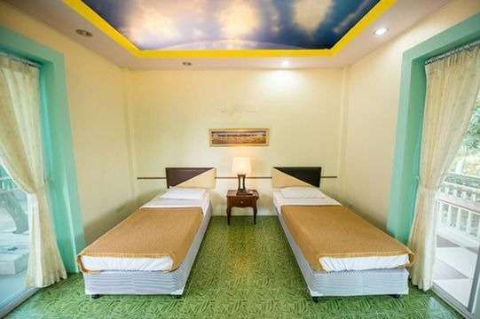 Poomvarin Resort
