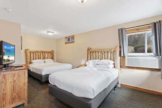 Discovery Lodge