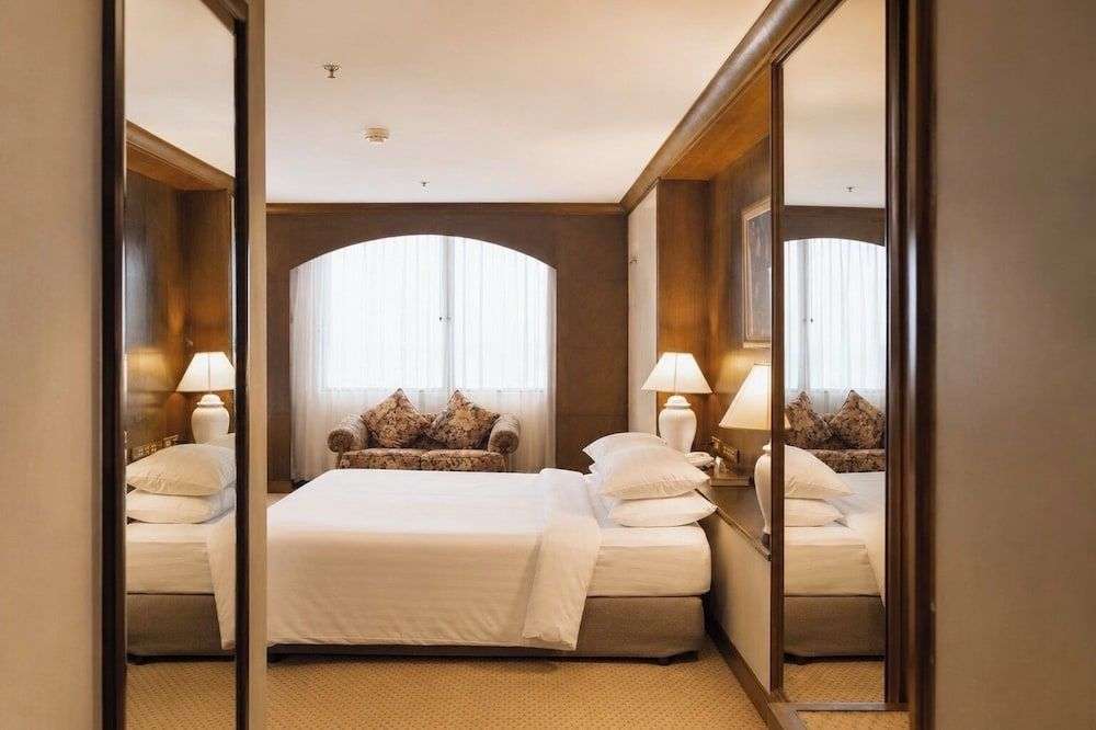 Twin Lotus Hotel