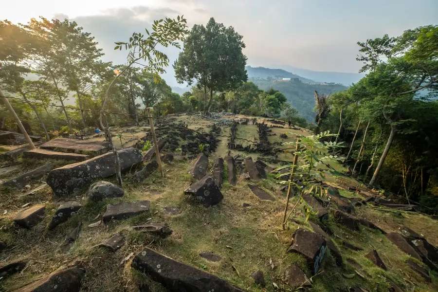 Candi Bojongmenje Bandung: Jejak Candi Hindu Kuno di Rancaekek, Traveloka Team