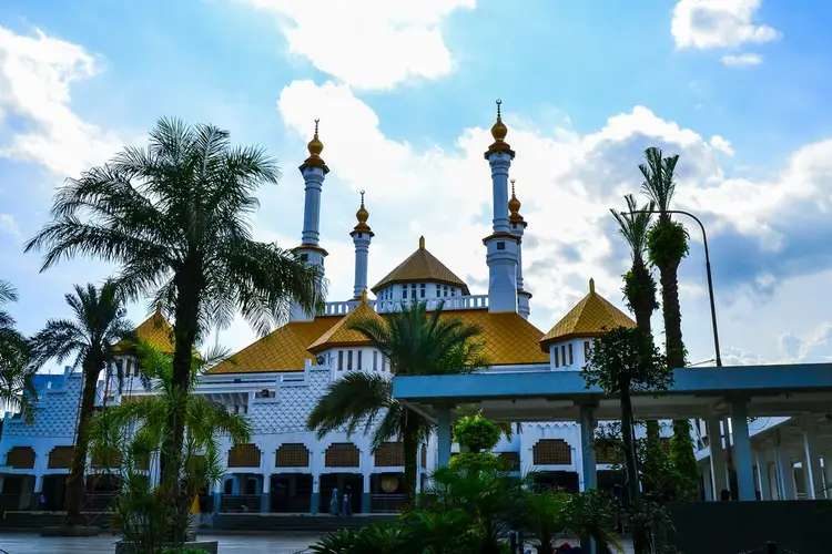 Panduan Wisata Alun-Alun Manonjaya: Daya Tarik dan Destinasi Terdekat , Traveloka Team