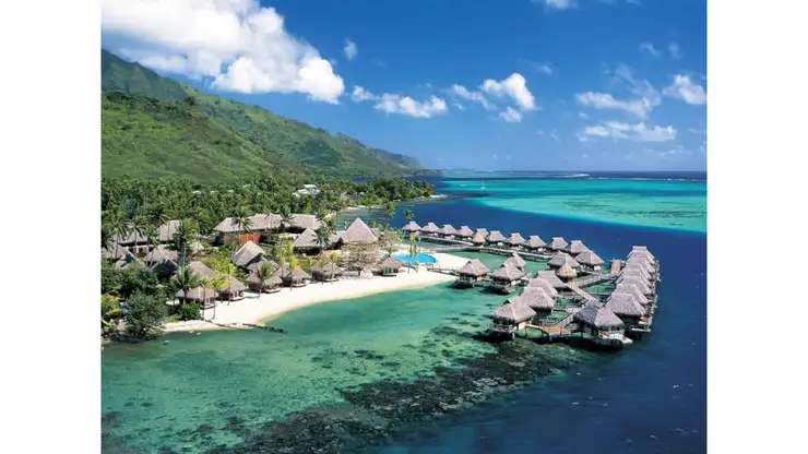 Madura Island Travel Guide: Salt-Air Landscapes, Coastal Escapes and Local Culture, Traveloka MY