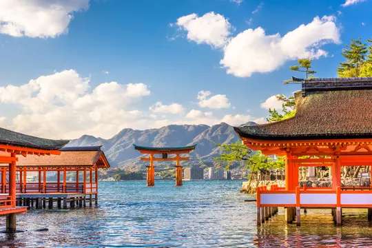 Miyajima Island Complete Guide: A Scenic Japanese Escape of Shrines, Sea, and Sacred Mountains, Traveloka MY