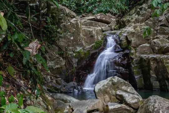 Jeram Perlus Waterfalls: A Hidden Adventure in Hulu Langat, Traveloka MY