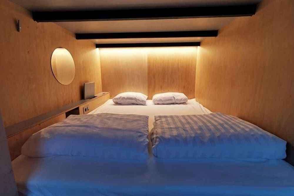 Green Marmot Capsule Hotel Zurich