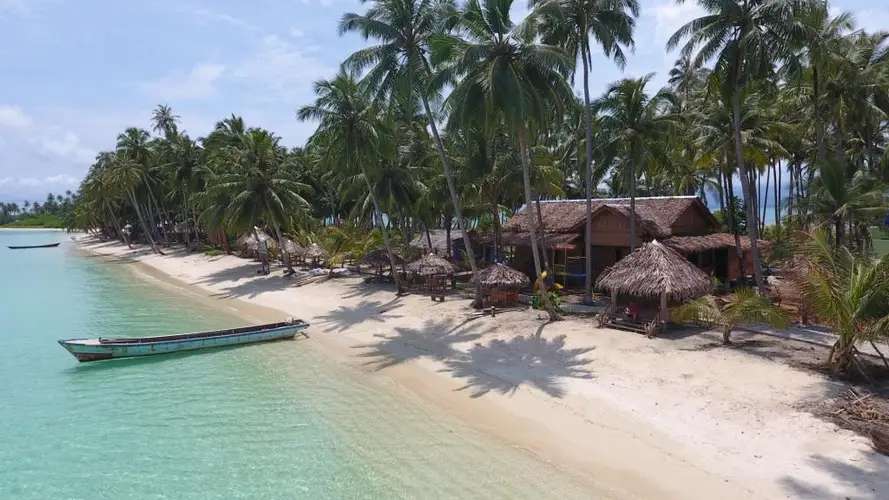 Pulau Nasi, Mahakarya Alam yang Menakjubkan di Tanah Aceh, Traveloka Accomodation