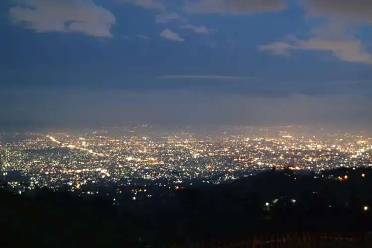 Puncak Merga Silima, Suguhan City Light dari Deli Serdang, Waktu baca 4 menit