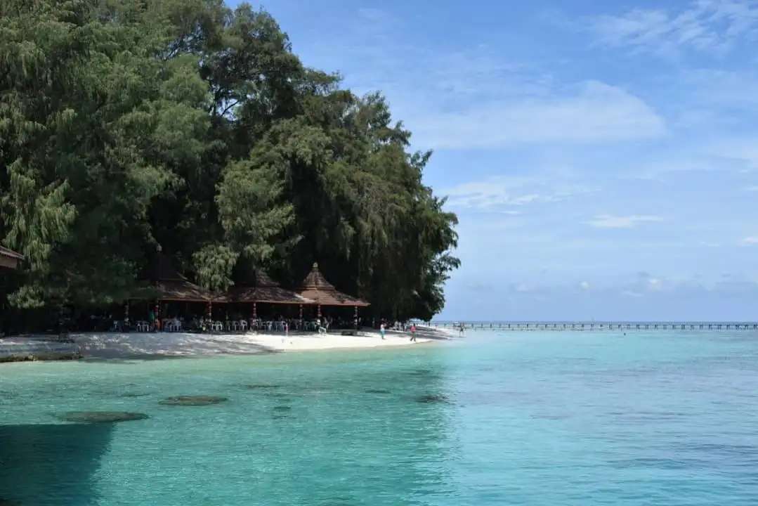 Pulau Baai Bengkulu: Wisata Pantai, Hutan Mangrove, dan Sunset di Kawasan Pelabuhan, Traveloka Accomodation