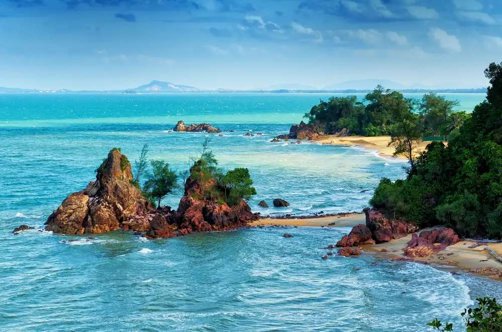 Where to Stay in Cherating: Best Areas and Hotels for Every Budget, Traveloka MY