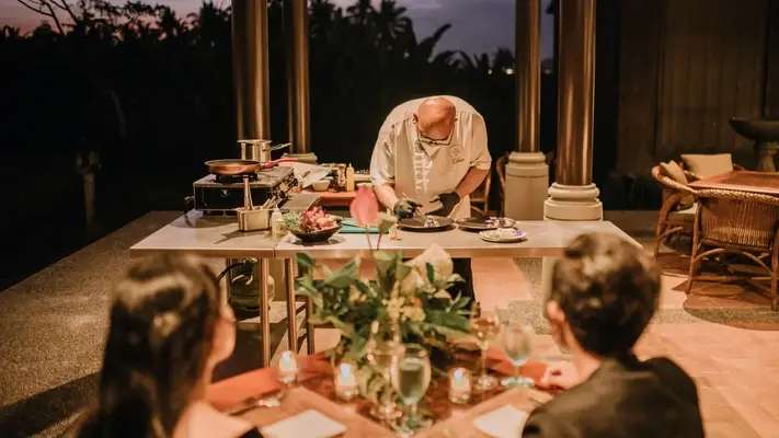 5 Omakase Surabaya, Restoran dengan Pengalaman Makan Ala Chef Jepang, Traveloka Team