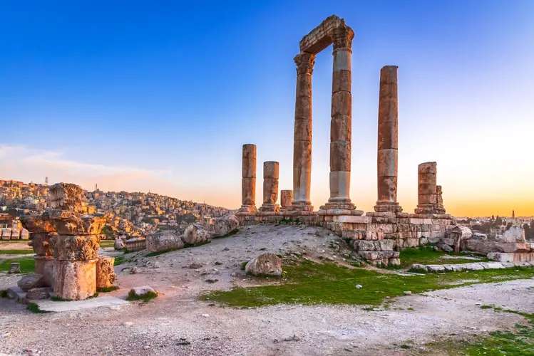 From Ancient Wonders to Desert Nights, Find the Best Time to Visit Jordan, Traveloka Team