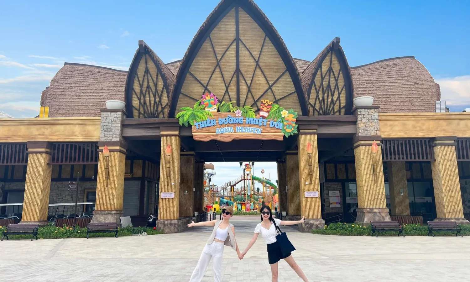 VinWonders Cửa Hội