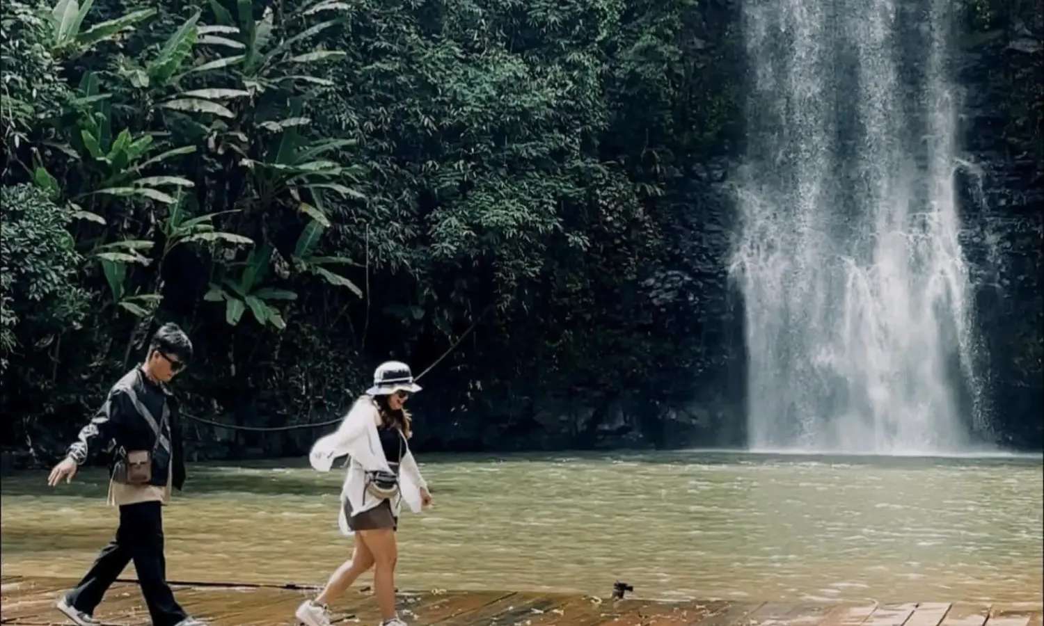 thác nước ở Gia Lai