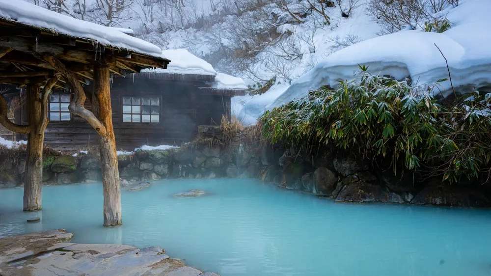 tắm onsen ở Nhật